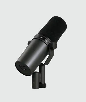 SHURE SM7B Dynamic Vocal Microphone