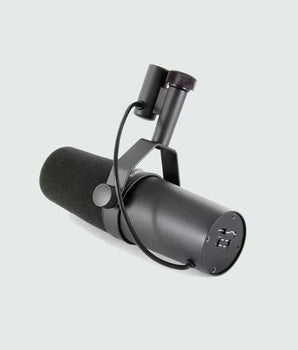 SHURE SM7B Dynamic Vocal Microphone