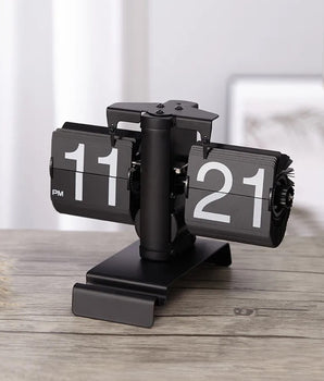 Retro Flip Clock (Automatic Vintage Mechanical Clock)